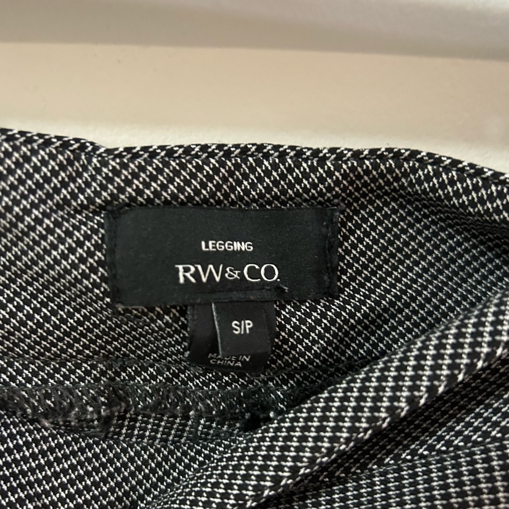 RW&Co Business Casual Leggings